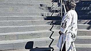 Aos 84 anos, veterana ganha contrato vitalício na Globo; saiba quem é