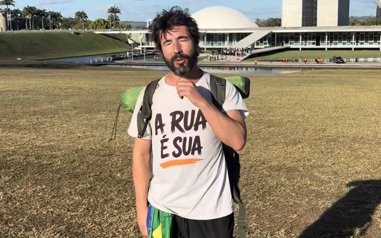 ator em foto