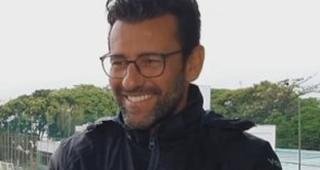 Alberto Valentim revela planos do Coelho em 2026