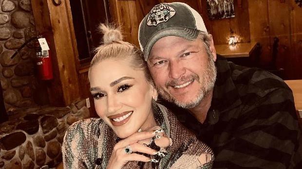 Gwen Stefani agradece Blake Shelton ap�s comemorar anivers�rio