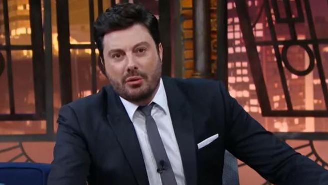 Danilo Gentili cobra R$ 4,3 milhões de casal após fraude em negócio