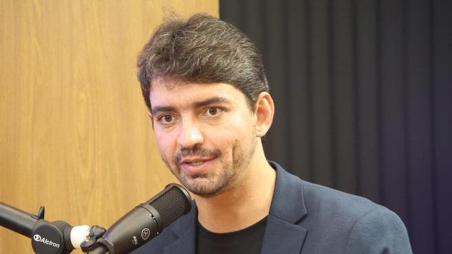 PSD Minas�afasta Pacheco do governo e questiona viabilidade de Silveira