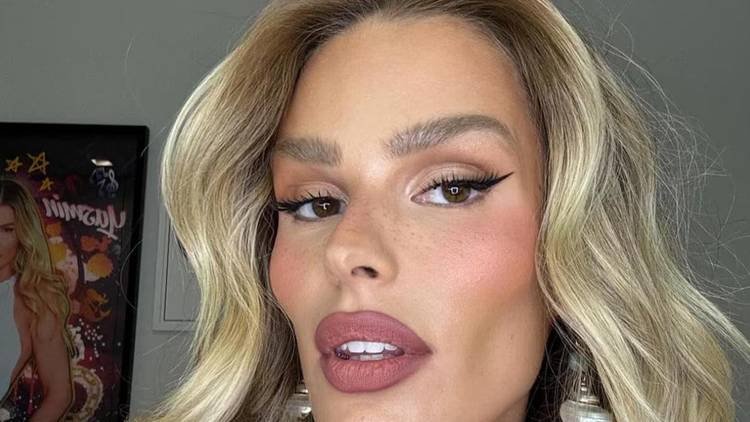 Corpo da ex-BBB virou alvo de cr�ticas nas redes sociais