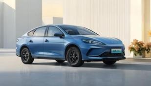 Pr�ximo BYD King conquista cinco estrelas em crash test na �sia