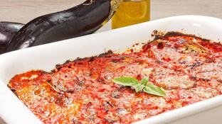 A berinjela � parmegiana de Paola Carosella surpreende com ricota no recheio