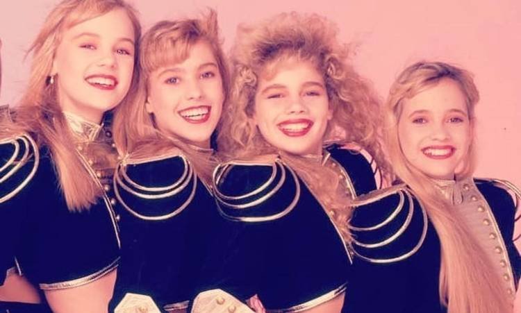 Pituxita, Xiquitita, Mi�xa e Catuxita recebem b�n��o de Xuxa e iniciam turn�