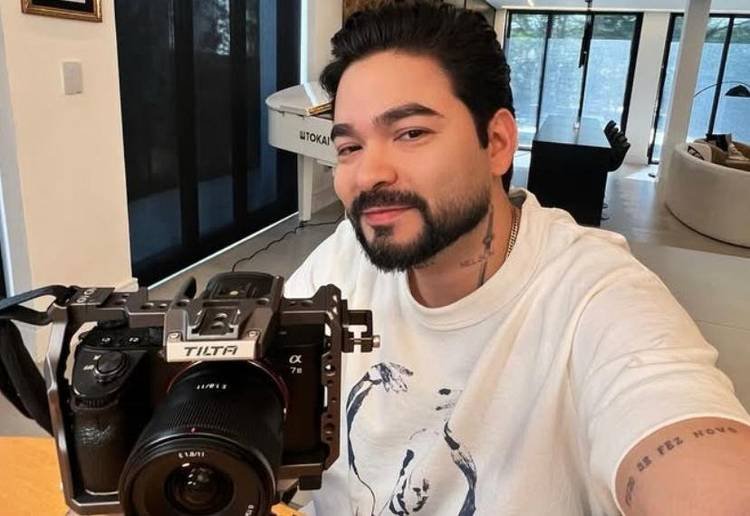 Yudi Tamashiro em selfie