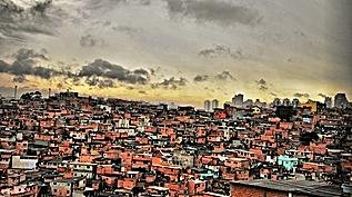 Acessibilidade e inclusão: Favela Brasil Xpress amplia vendas do comércio online em comunidades brasileiras