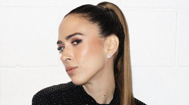 Tatá Werneck rasga elogios ao trabalho de Fernanda Torres: 
