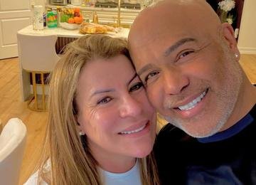 Viúva de Rick passou mal ao chegar ao Brasil após morte do cantor