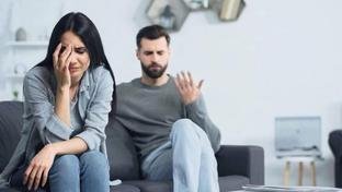 Por que algumas pessoas choram quando discutem e o que a psicologia revela sobre essa rea��o emocional