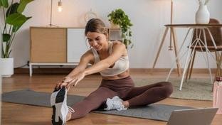 Cansou da academia? Veja 5 dicas para otimizar resultados treinando em casa