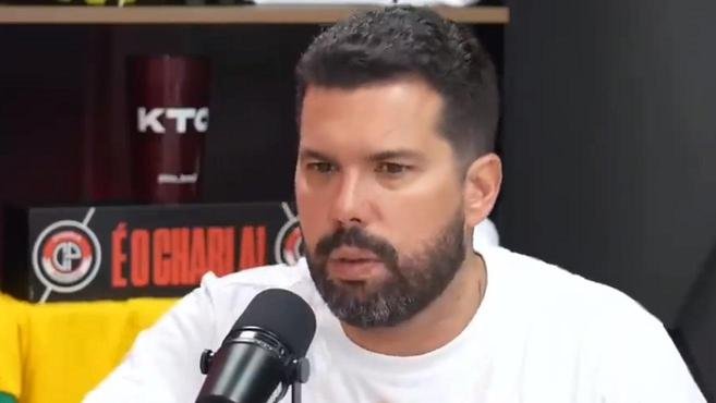 Comentarista critica TV e questiona: 'Por que Atl�tico e Cruzeiro n�o s�o clubes nacionais?'