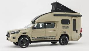 Toyota Hilux � transformada em motorhome com camas e banheiro; confira