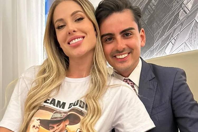 Saory e Dudu Camargo