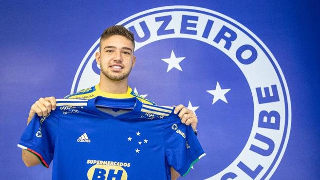 Ex-atacante do Cruzeiro supera Vini Jr. e � o brasileiro com mais gols em 2024
