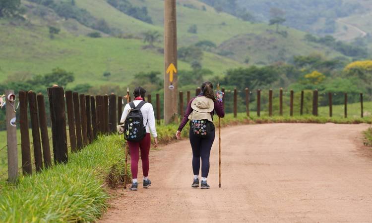 Documentário da TV Aparecida percorre o Caminho da Fé e mostra histórias de peregrinos; confira aqui