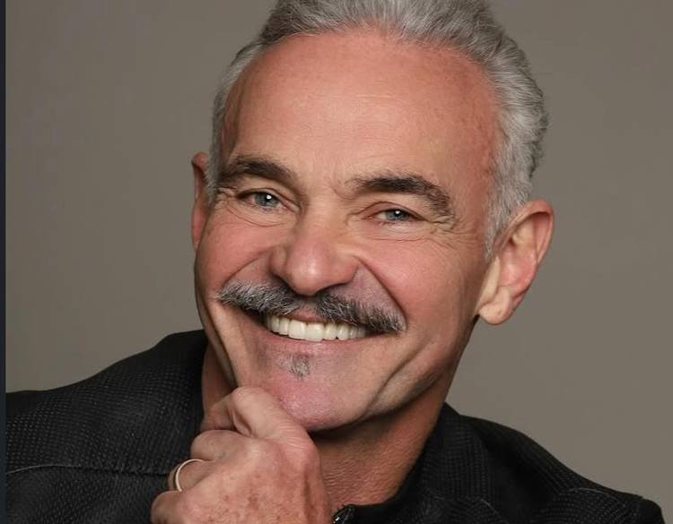 Mateus Carrieri em ensaio