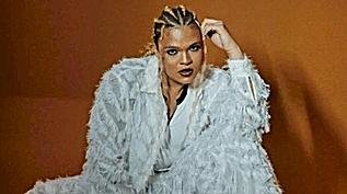 Gael Vicci lan&#231;a 'Amor Proibido' com participa&#231;&#227;o de Bruno Gadiol