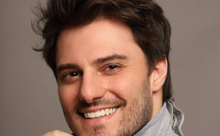 Hugo Bon�mer celebra indica��o como ator coadjuvante na nova edi��o do Platino Awards