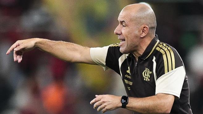Ex-Cruzeiro, Leonardo Jardim tem in�cio 'perfeito' no Flamengo; veja n�meros