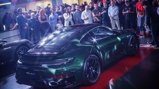 Novo Porsche 911 Turbo S chega a Belo Horizonte