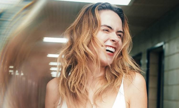 Solange Couto agradece Ana Paula Renault pelo apoio ap�s final do 