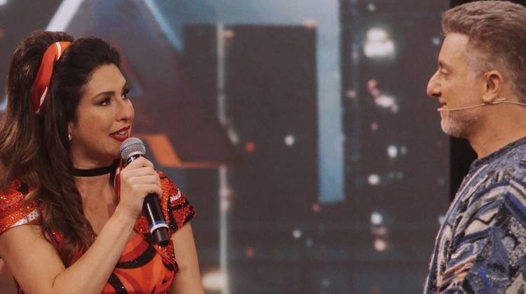 Fernanda Paes Leme se emociona ao comentar sa�da de 