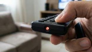 O que significa o LED do controle remoto e o que ele revela sobre o funcionamento do aparelho
