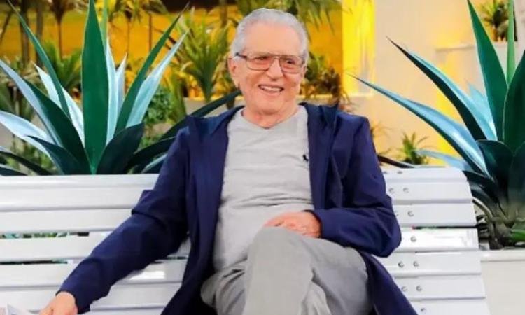 Carlos Alberto de N�brega � internado e far� cirurgia no c�rebro