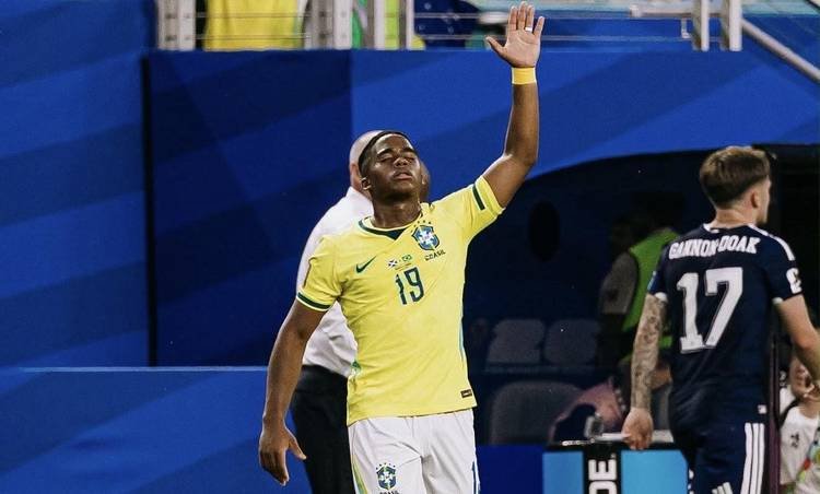 Endrick comemora chance na Copa do Mundo e foca na próxima partida da seleção