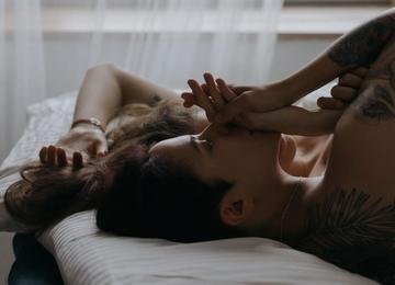 Orgasmo feminino é invenção? Veja o que a ciência diz