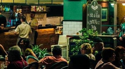 O que comer no Pop Kid, bar hist�rico no cora��o de BH