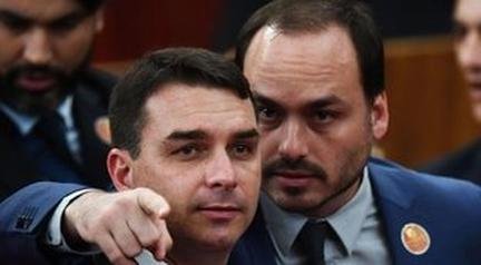 As rea��es de aliados e opositores � transfer�ncia de Bolsonaro para a Papudinha