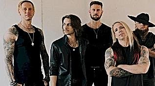 Velvet Chains lança o inédito single 'Hurt Me'