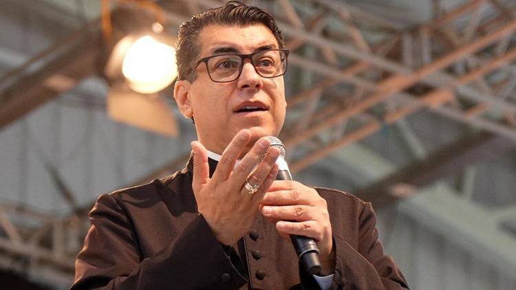 Padre Chrystian Shankar
