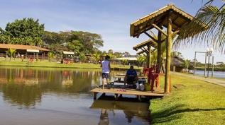 Pesque e pague conquista brasileiros com lazer completo e comida regional