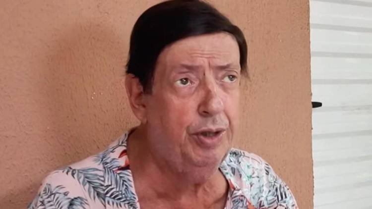 O eterno 'Beiçola' passou por uma cirurgia na manhã desta quarta-feira (13)