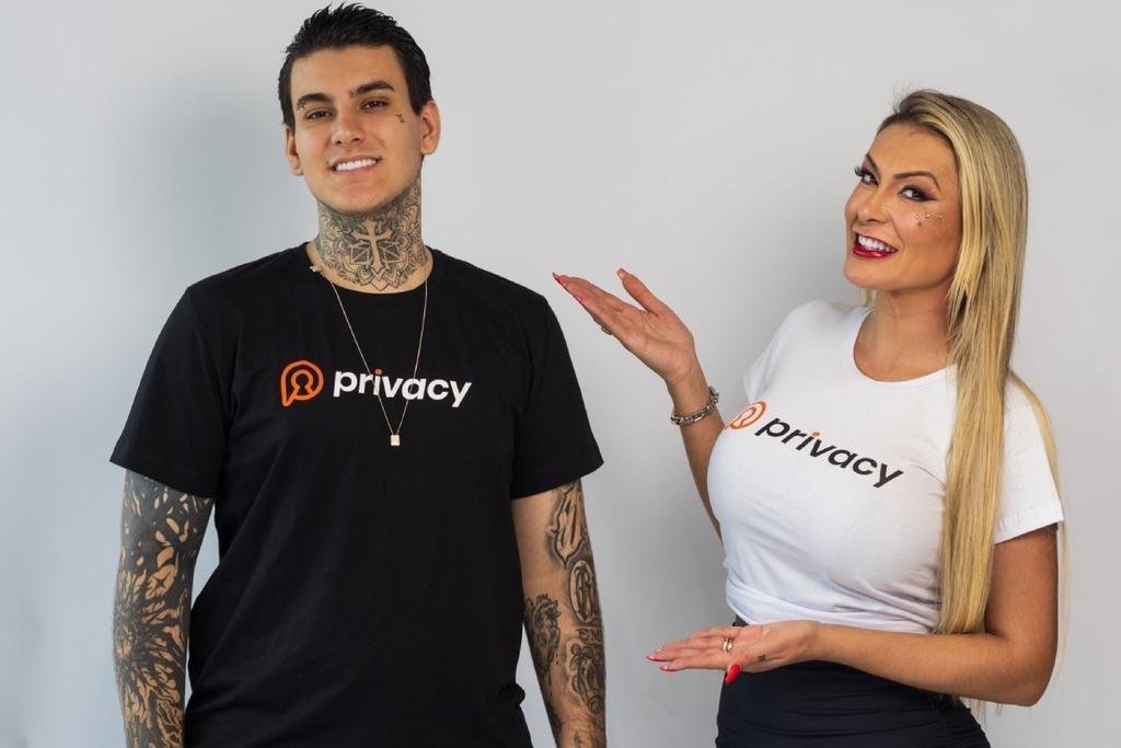 Urach confessa arrependimento em envolver o filho na pornografia