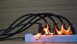 5 dicas de seguran�a para evitar um inc�ndio el�trico em sua casa