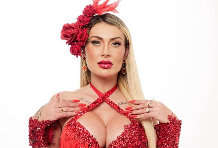Andressa Urach em foto
