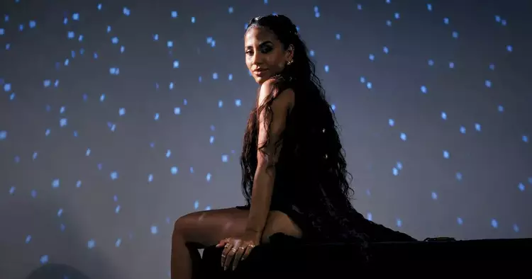 Catherine Bascoy disponibiliza o clipe de 'Surreal'; faixa foi produzida por Rick Bonadio