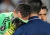 Libertadores: goleiro do Boca Juniors sofre les�o e sai chorando: 'Me rompi'