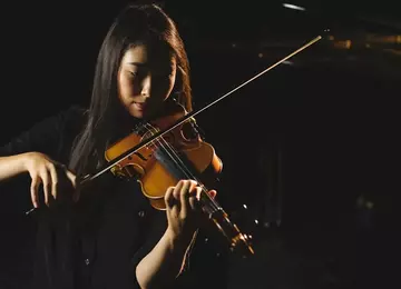 Do estúdio ao mercado digital: a evolução das carreiras para quem deseja viver de música atualmente