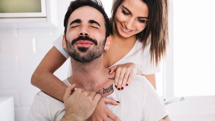 Química sexual: o que acontece quando duas pessoas sentem uma atração irresistível