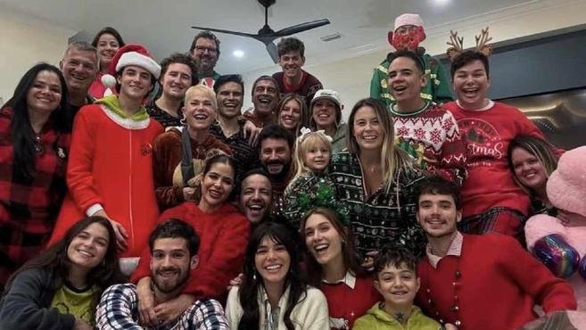 Jo�o Guilherme dispensa Natal com Leonardo e celebra com Xuxa e Marquezine