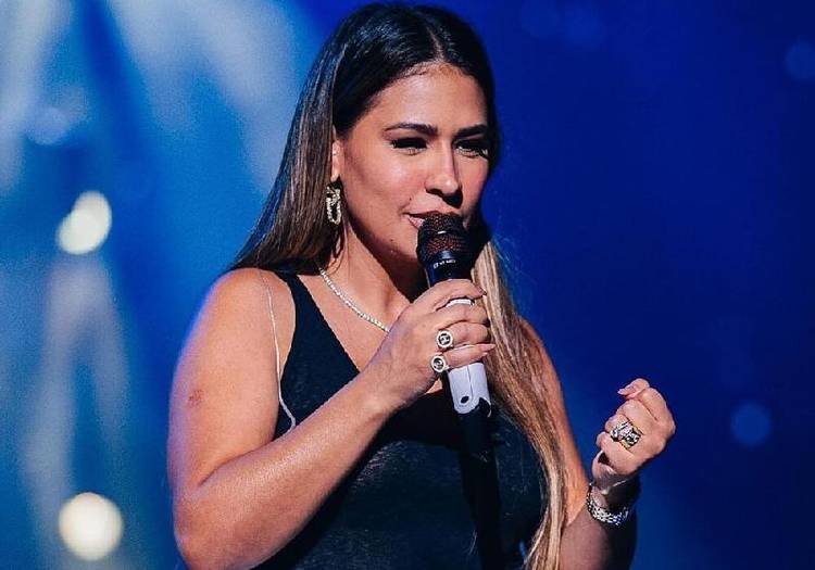 Cantora sertaneja inicia 2025 com turn� internacional poderosa