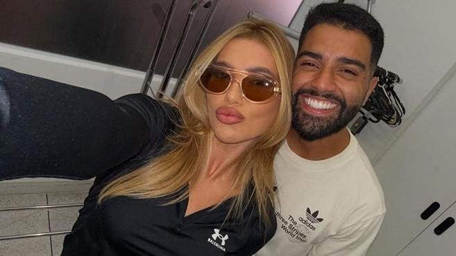 Amigo de Virginia pode ter conversas comprometedoras expostas ap�s ataque