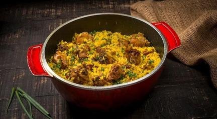 Como fazer galinhada mineira aut�ntica em casa com esta receita