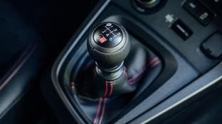 Por que o c�mbio manual est� desaparecendo?